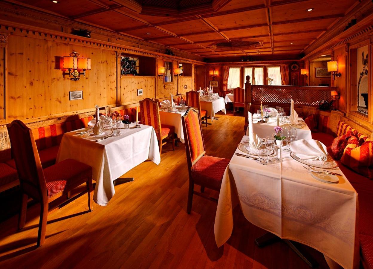 Schlosshotel Chaste Tarasp ภายนอก รูปภาพ